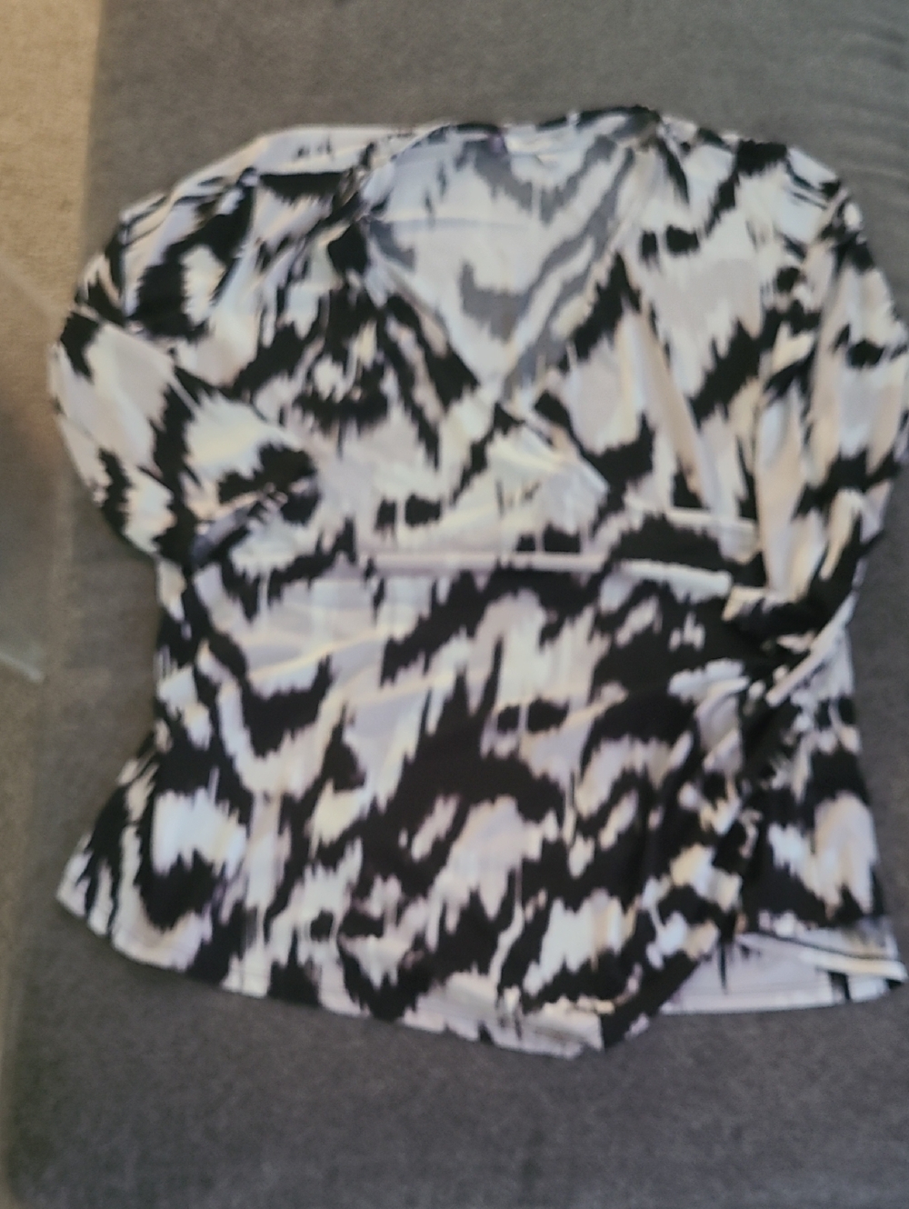 Jennifer Lopez Black, Gray and White Abstract Faux Wrap Top